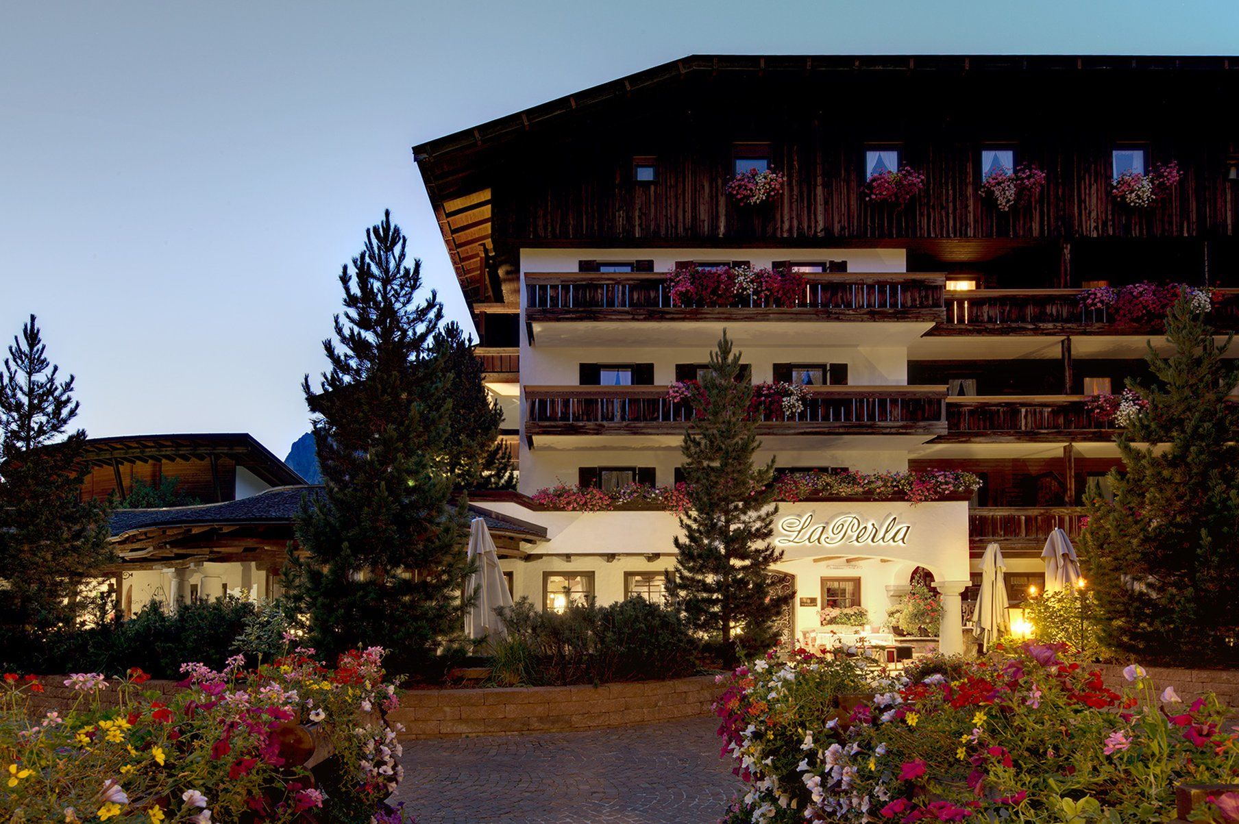 Hotel La Perla: The Leading Hotels Of The World Корвара-ін-Бадія Екстер'єр фото